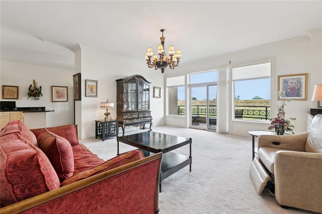 Homes for sale in Metairie, LA | 400 Metairie Hammond Hwy #2C, Metairie, LA 70005 | MLS# NO2523405