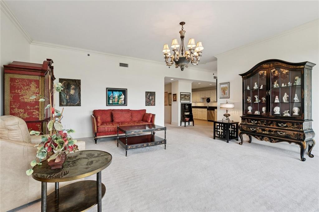 Homes for sale in Metairie, LA | 400 Metairie Hammond Hwy #2C, Metairie, LA 70005 | MLS# NO2523405