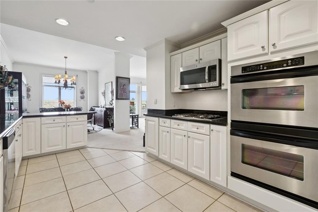 Homes for sale in Metairie, LA | 400 Metairie Hammond Hwy #2C, Metairie, LA 70005 | MLS# NO2523405