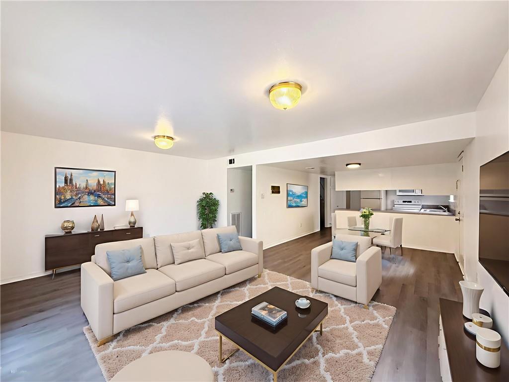 Homes for sale in Metairie, LA | 4044 46 Georgetown Dr, Metairie, LA 70001 | MLS# NO2522059