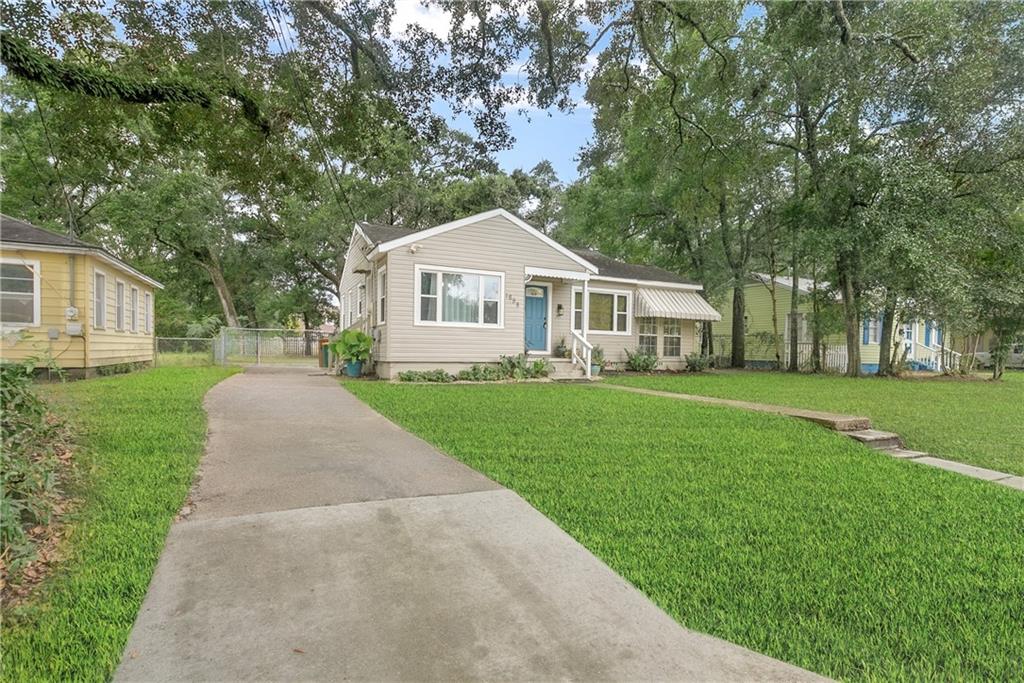 Homes for sale in Biloxi, MS | 1658 Hollywood Boulevard, Biloxi, MS 39531 | MLS# NO2523495