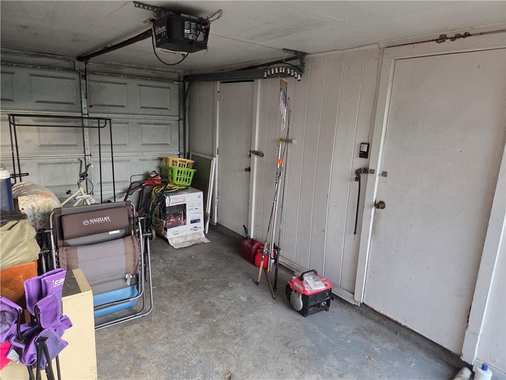 Homes for sale in Gretna, LA | 744 Oakwood Street, Gretna, LA 70056 | MLS# NO2523751