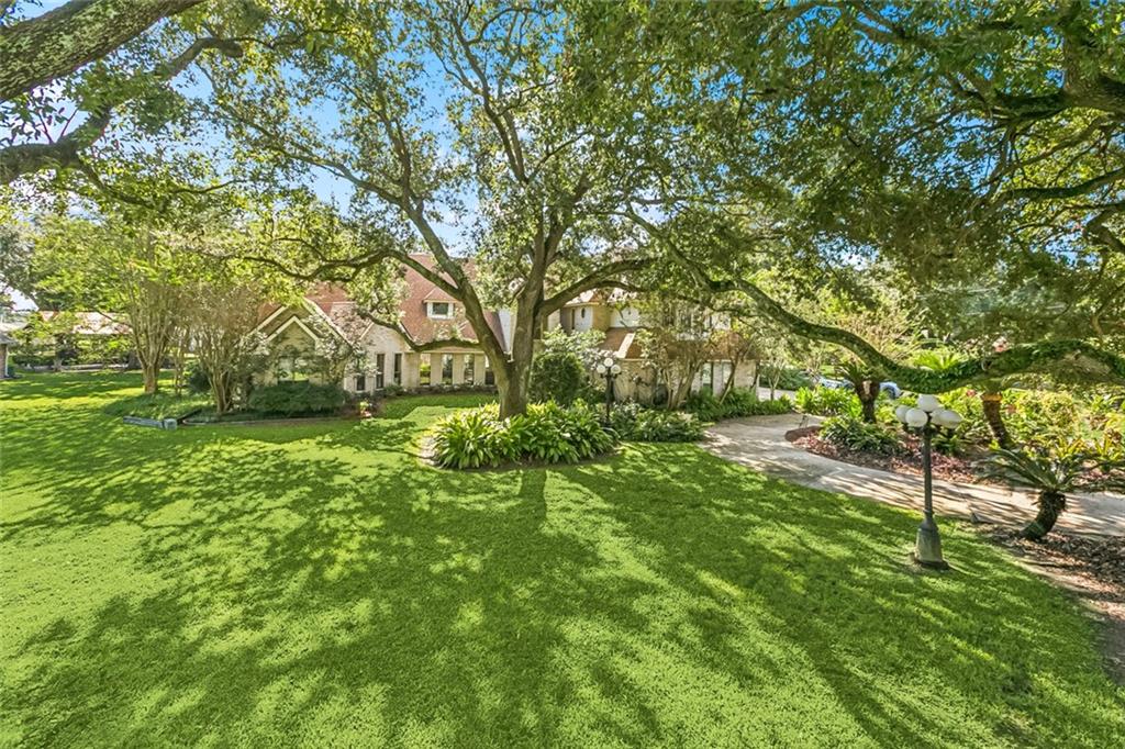 Homes for sale in Destrehan, LA | 43 Shadow Lane, Destrehan, LA 70047 | MLS# NO2523854