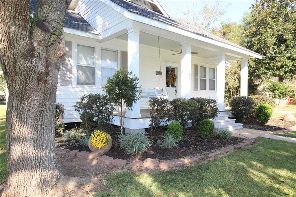 Homes for sale in Mansura, LA | 2316 Leglise Street, Mansura, LA 71350 | MLS# CN2524316