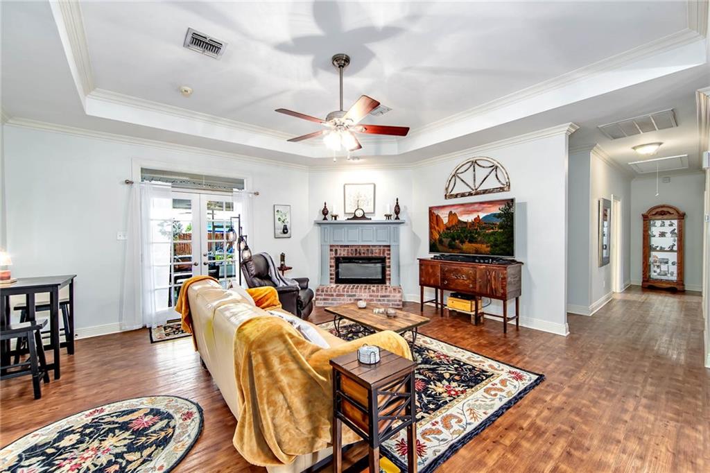 Homes for sale in Thibodaux, LA | 2405 St Mary Street, Thibodaux, LA 70301 | MLS# NO2524374