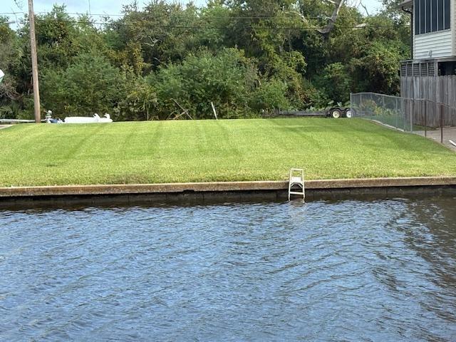 Homes for sale in Barataria, LA | 4921 Lisa Ann Dr, Barataria, LA 70036 | MLS# NO2524600