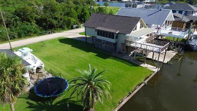 Homes for sale in Barataria, LA | 4921 Lisa Ann Dr, Barataria, LA 70036 | MLS# NO2524600