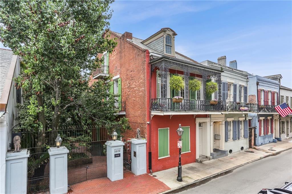 Homes for sale in New Orleans, LA | 1022 St Peter Street #201, New Orleans, LA 70116 | MLS# NO2520583