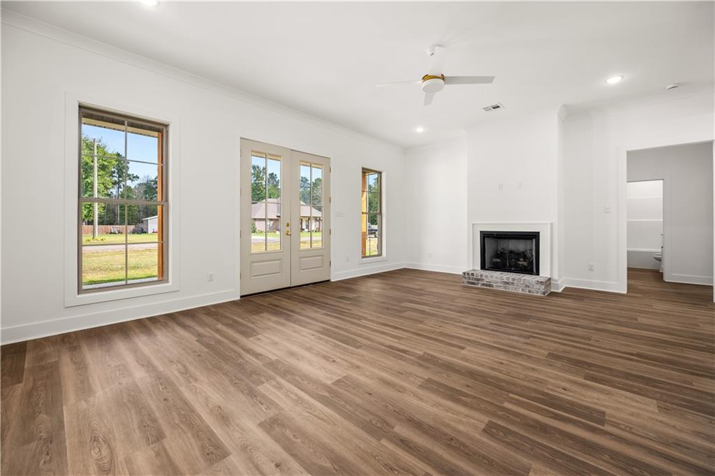 Homes for sale in Deville, LA | 709 Sunrise Dr, Deville, LA 71328 | MLS# CN2525041