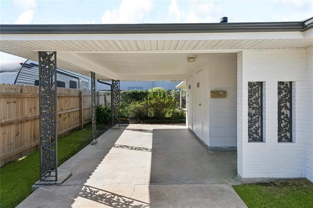 Homes for sale in River Ridge, LA | 300 Sophia Street, River Ridge, LA 70123 | MLS# NO2525369