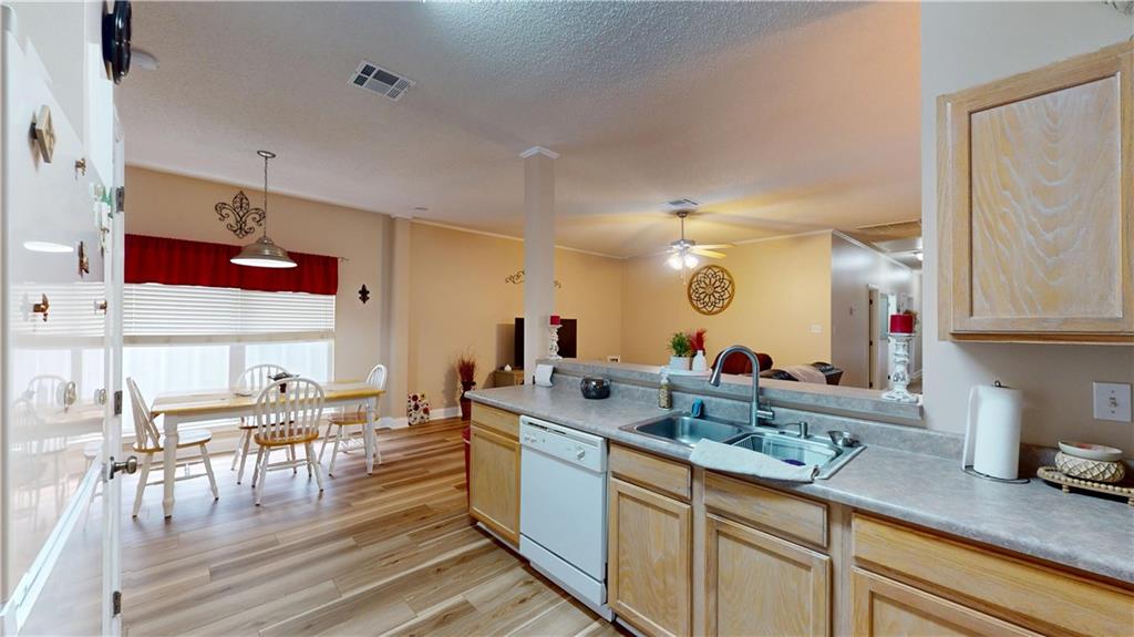 Homes for sale in Westwego, LA | 1133 Avenue C Avenue, Westwego, LA 70094 | MLS# NO2524960