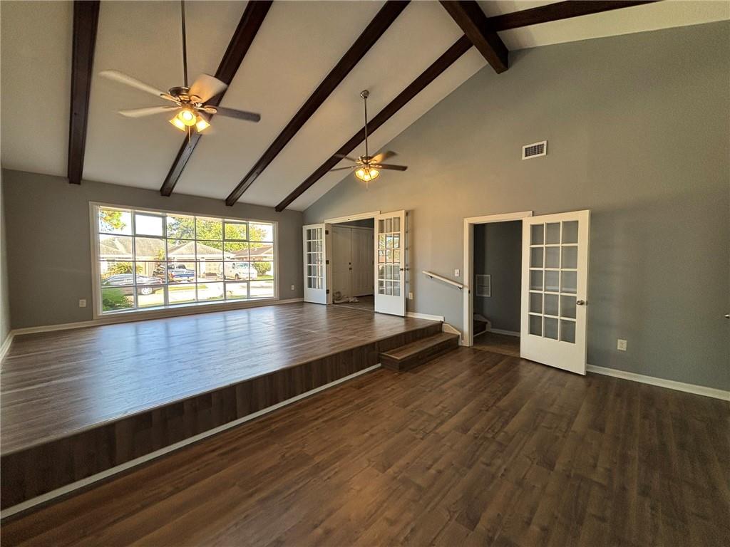 Homes for sale in Gretna, LA | 392 Westmeade Dr, Gretna, LA 70056 | MLS# NO2525559