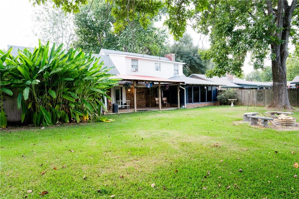 Homes for sale in Natchitoches, LA | 244 Vienna Bend Dr, Natchitoches, LA 71457 | MLS# CN2525557