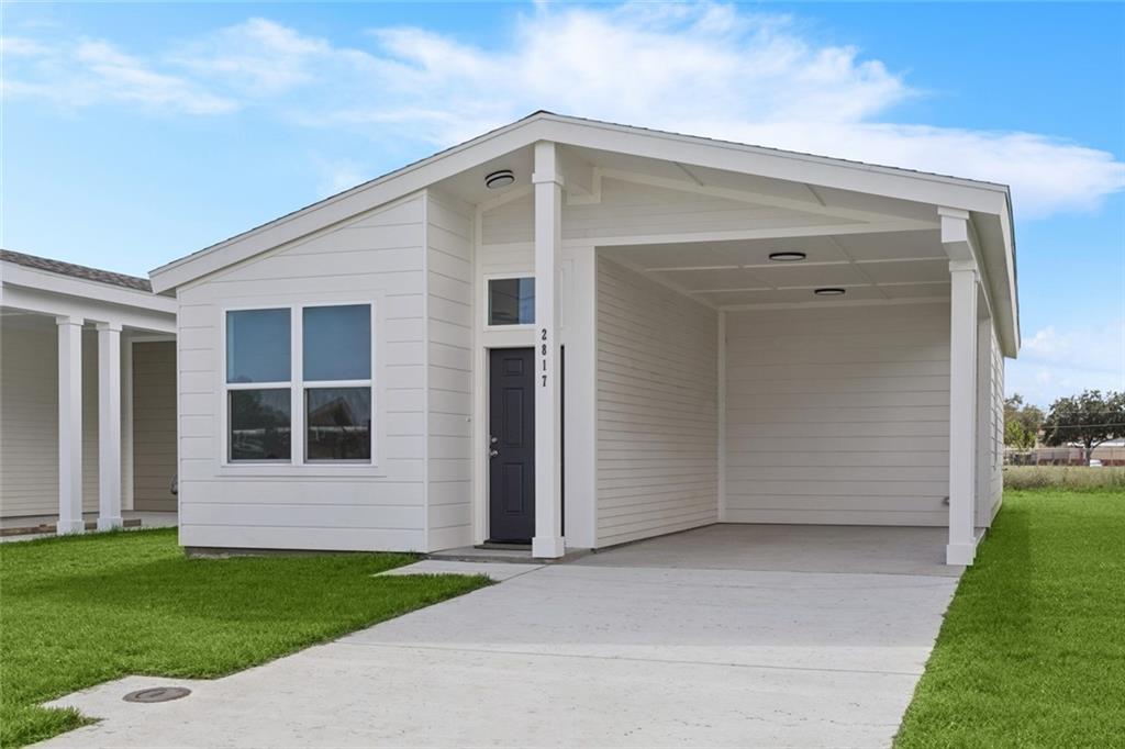 Homes for sale in Terrytown, LA | 2824 Live Oak Dr, Terrytown, LA 70056 | MLS# NO2525756