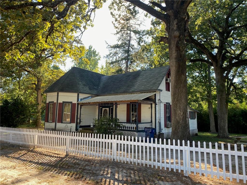 Homes for sale in Jena, LA | 306 Bellevue Street, Jena, LA 71342 | MLS# CN2525970