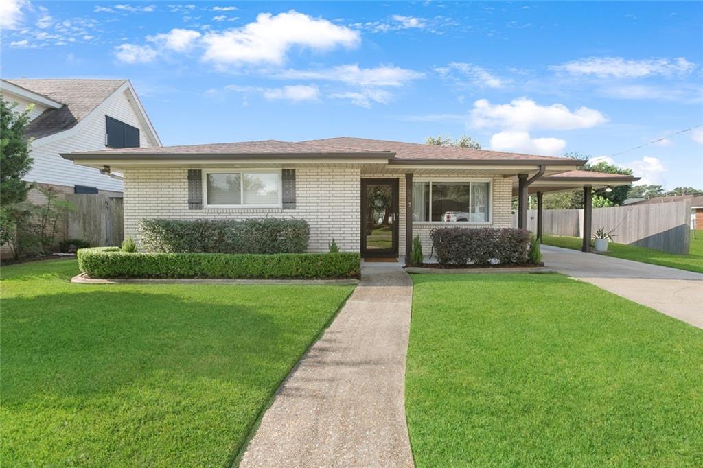 Homes for sale in Belle Chasse, LA | 103 Bayhi Street, Belle Chasse, LA 70037 | MLS# NO2526015