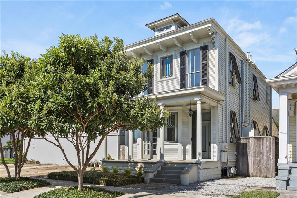 Homes for sale in New Orleans, LA | 4533 Iberville Street, New Orleans, LA 70119 | MLS# NO2525575