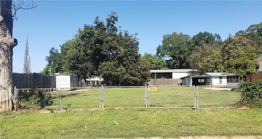 Homes for sale in Alexandria, LA | 2221 Robin Road, Alexandria, LA 71301 | MLS# CN2525905