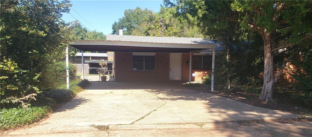 Homes for sale in Alexandria, LA | 2221 Robin Road, Alexandria, LA 71301 | MLS# CN2525905