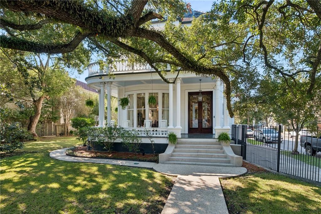 Homes for sale in New Orleans, LA | 5534 St Charles Avenue, New Orleans, LA 70115 | MLS# NO2525497