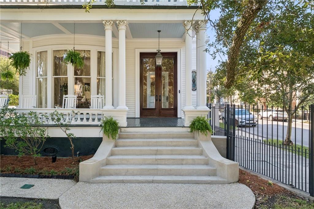 Homes for sale in New Orleans, LA | 5534 St Charles Avenue, New Orleans, LA 70115 | MLS# NO2525497