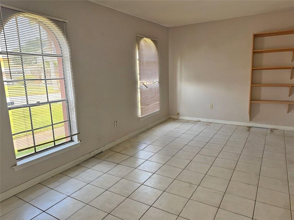 Homes for sale in Harvey, LA | 13 Joya Loma Street, Harvey, LA 70058 | MLS# NO2526607