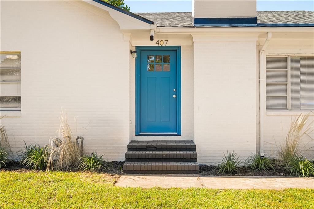 Homes for sale in Pineville, LA | 407 Corrine Street, Pineville, LA 71360 | MLS# CN2526497