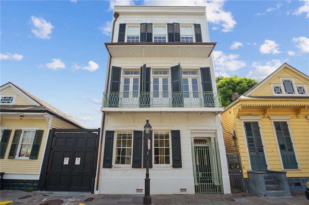 Homes for sale in New Orleans, LA | 928 St Ann Street, New Orleans, LA 70116 | MLS# NO2526968