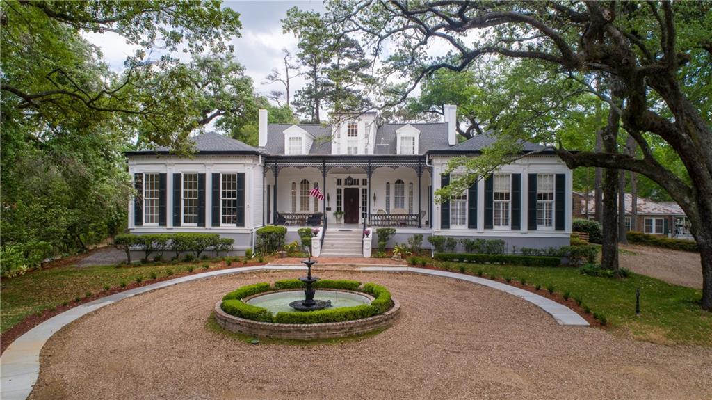 Homes for sale in Natchez, MS | 307 Oak Street, Natchez, MS 39120 | MLS# NO2525957