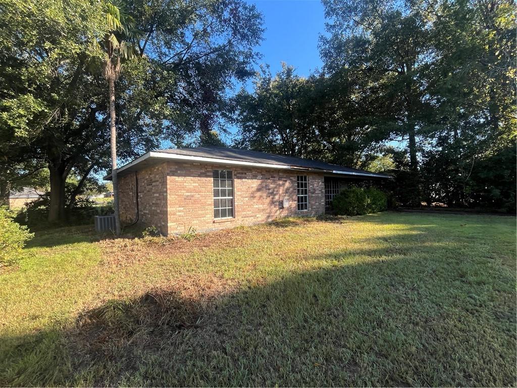 Homes for sale in Marksville, LA | 364 Tarleton Street, Marksville, LA 71351 | MLS# CN2526803