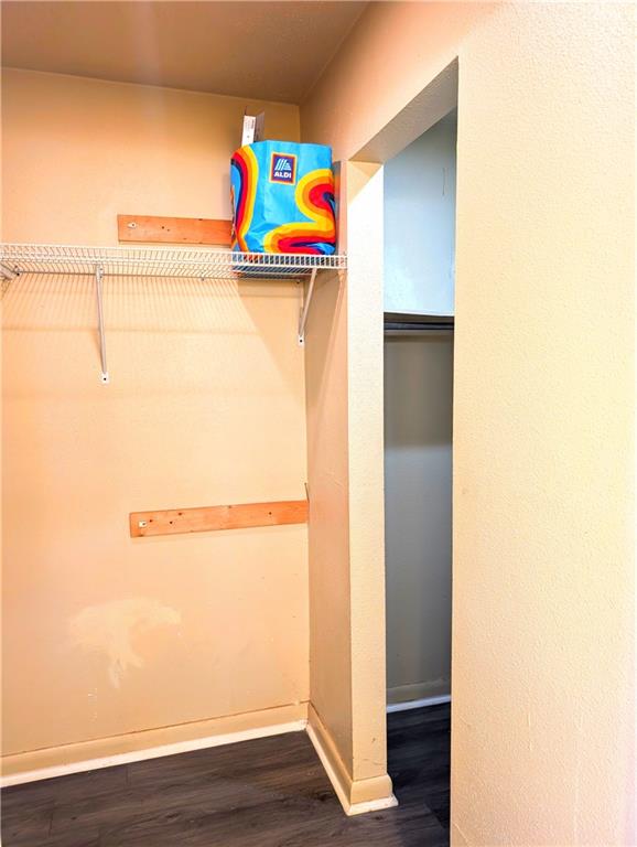 Homes for sale in Harvey, LA | 2552 E Catawba Dr, Harvey, LA 70058 | MLS# NO2527213