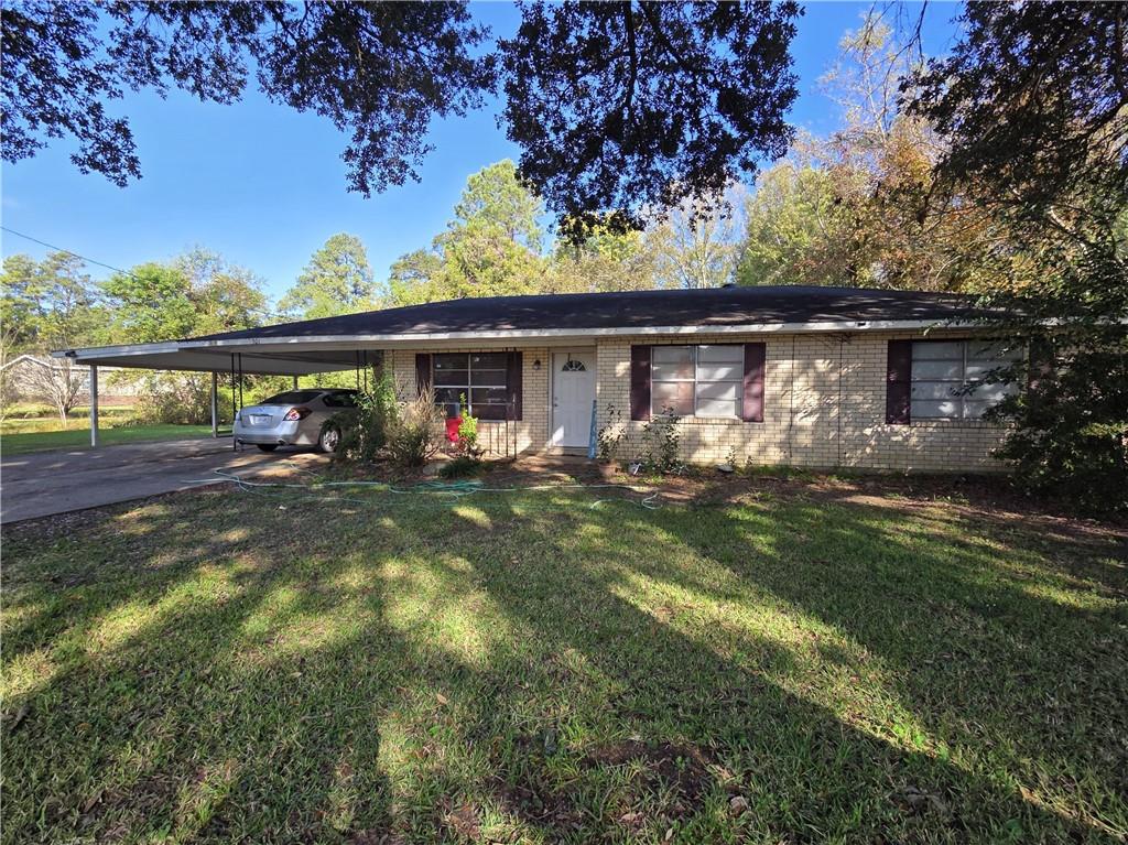 Homes for sale in Marksville, LA | 301 Oak Street, Marksville, LA 71351 | MLS# CN2527359