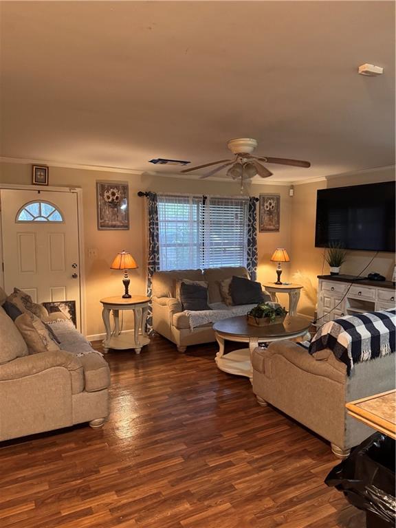 Homes for sale in Marksville, LA | 301 Oak Street, Marksville, LA 71351 | MLS# CN2527359