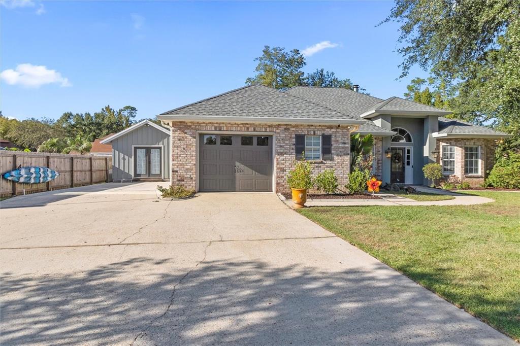 Homes for sale in Abita Springs, LA | 108 Arapaho Court, Abita Springs, LA 70420 | MLS# NO2523326