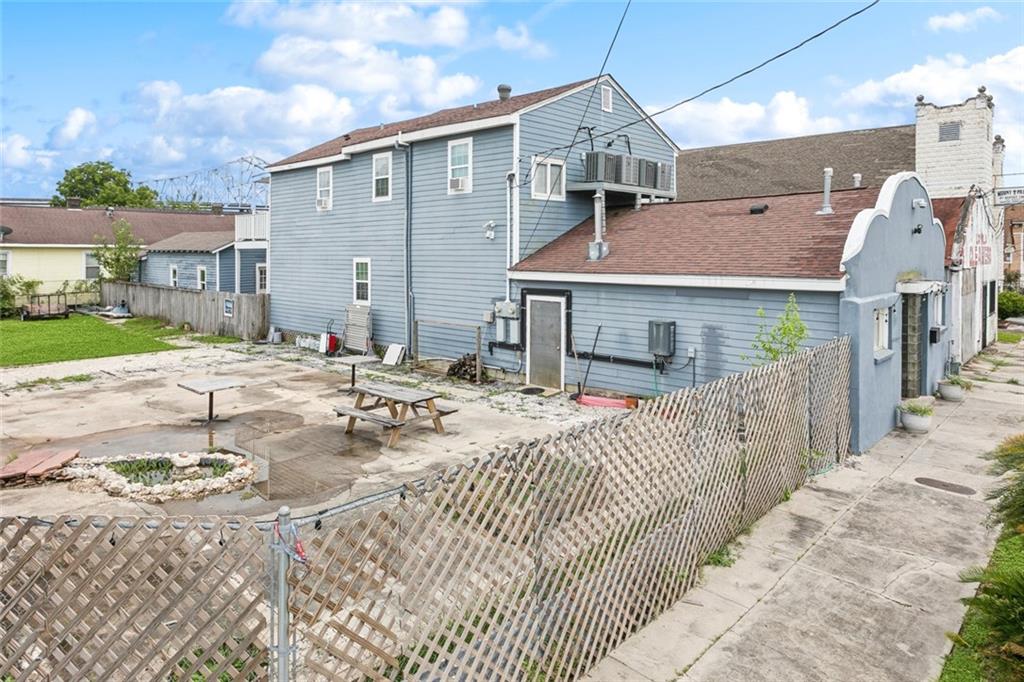 Homes for sale in New Orleans, LA | 435 Newton Street, New Orleans, LA 70114 | MLS# NO2527615