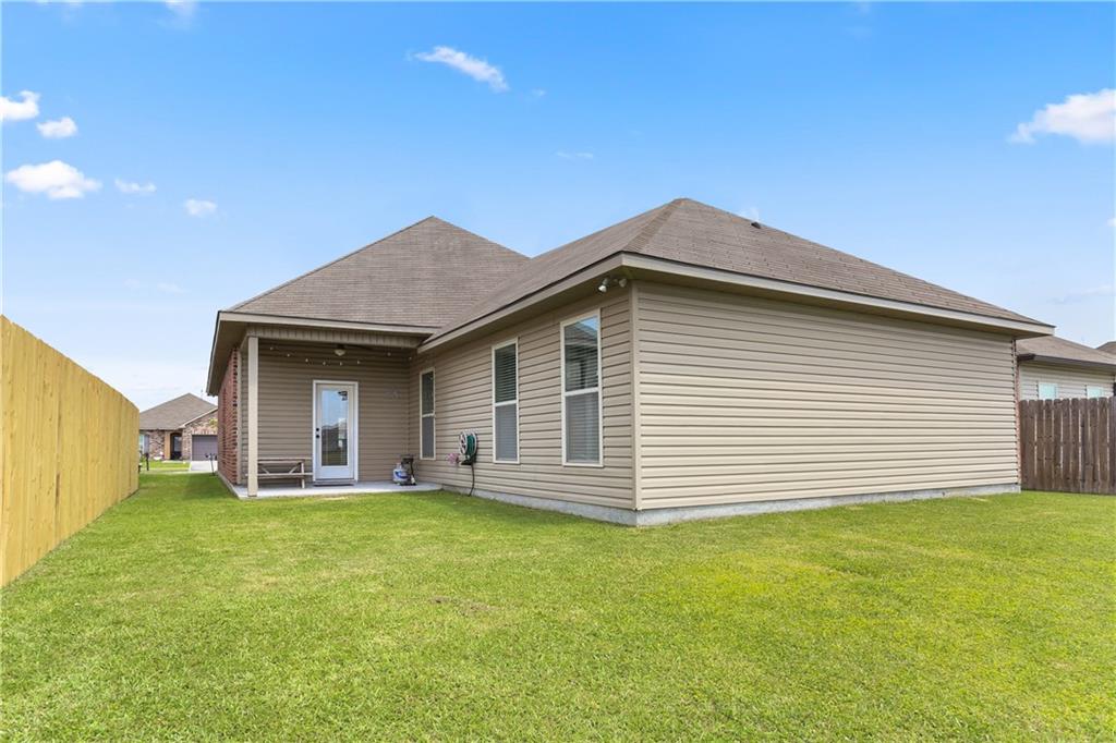 Homes for sale in Prairieville, LA | 42403 Tigers Eye Stone Avenue, Prairieville, LA 70769 | MLS# NO2527613