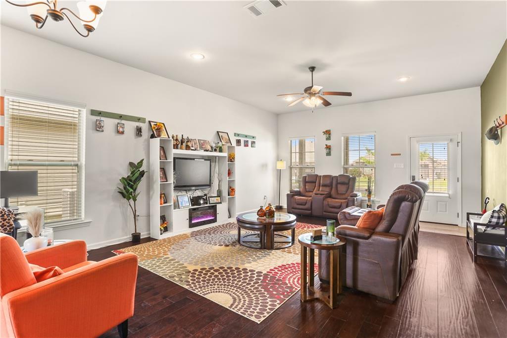 Homes for sale in Prairieville, LA | 42403 Tigers Eye Stone Avenue, Prairieville, LA 70769 | MLS# NO2527613