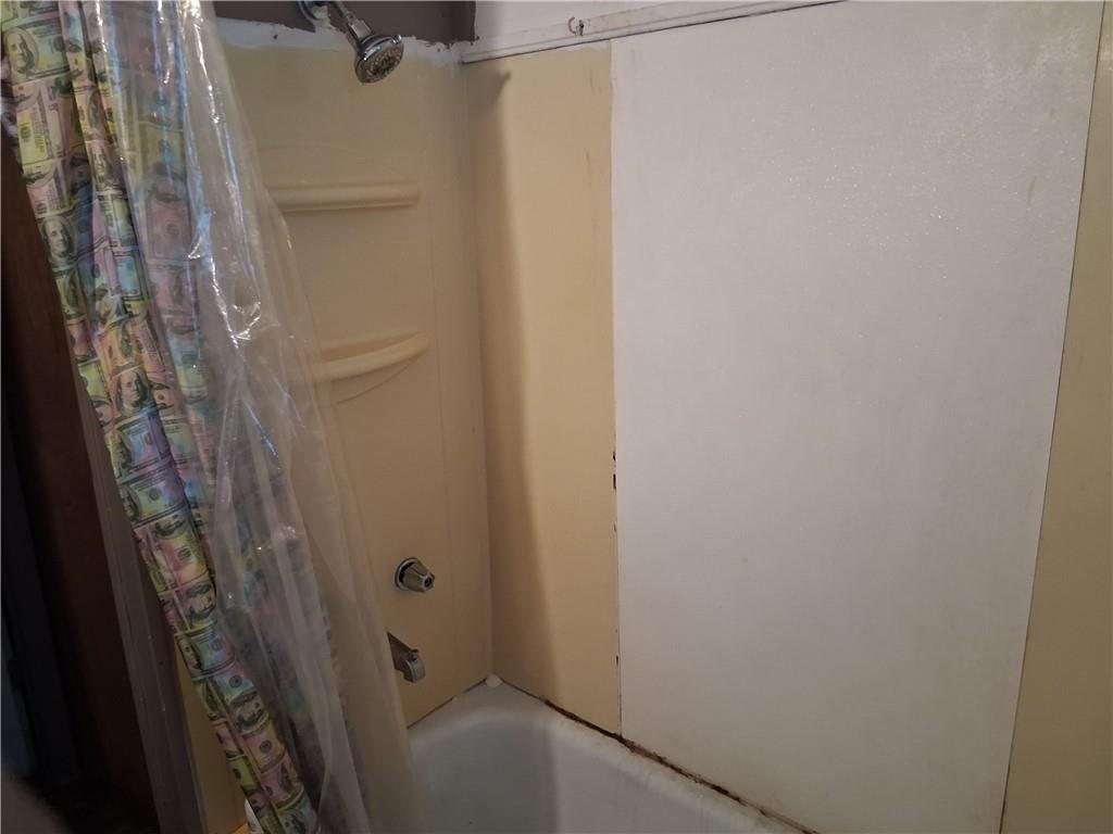 Homes for sale in Alexandria, LA | 820 Stracener Street, Alexandria, LA 71301 | MLS# CN2527667