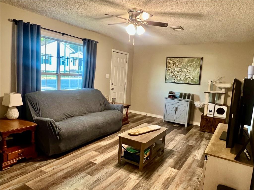 Homes for sale in Pineville, LA | 1117 Milam Street, Pineville, LA 71360 | MLS# CN2527930