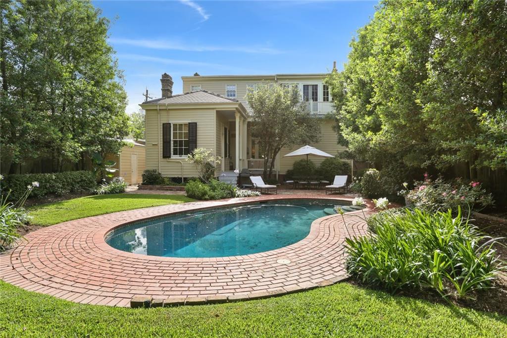 Homes for sale in New Orleans, LA | 919 Robert Street, New Orleans, LA 70115 | MLS# NO2527917