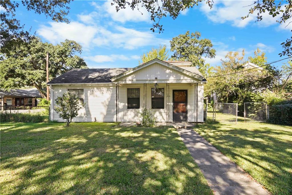 Homes for sale in River Ridge, LA | 200 Tudor Avenue, River Ridge, LA 70123 | MLS# NO2527144