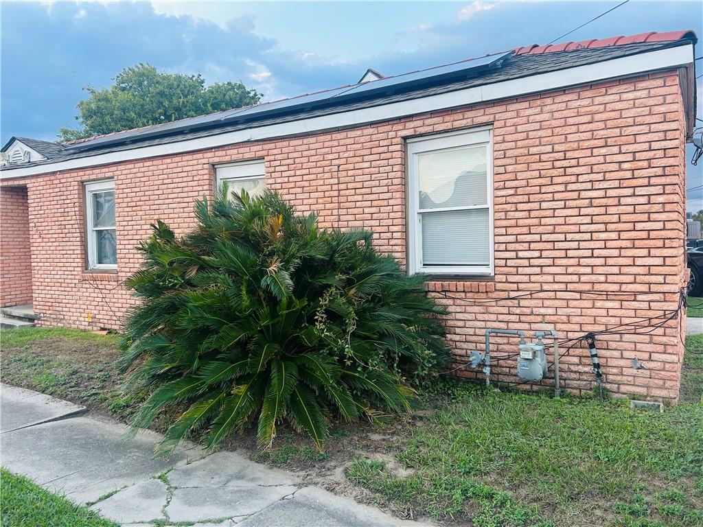 Homes for sale in New Orleans, LA | 2621 Filmore Avenue, New Orleans, LA 70122 | MLS# NO2528054