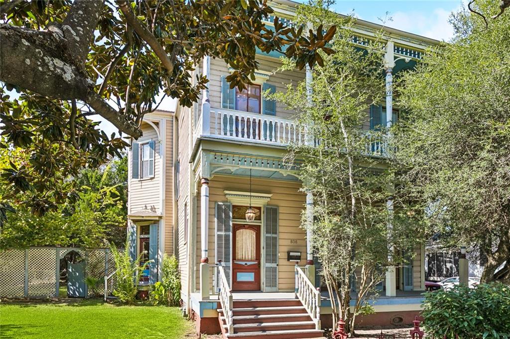 Homes for sale in New Orleans, LA | 936 Arabella Street, New Orleans, LA 70115 | MLS# NO2528062