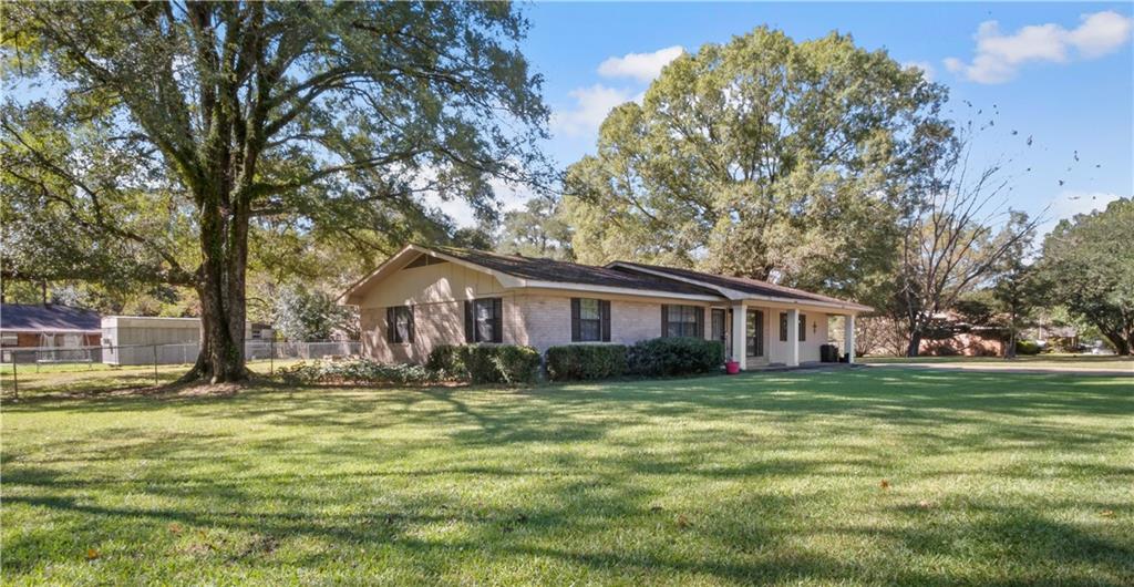 Homes for sale in Pineville, LA | 2716 Patty Avenue, Pineville, LA 71360 | MLS# CN2528061