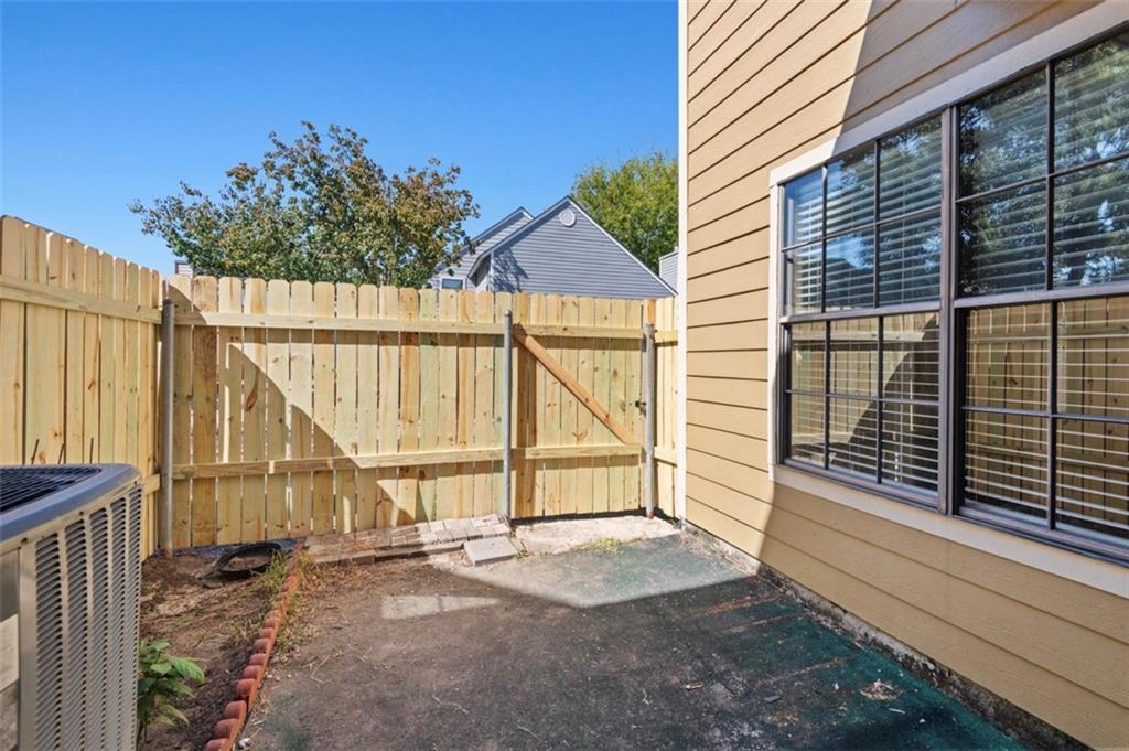 Homes for sale in Kenner, LA | 1500 W Esplanade Avenue #35H, Kenner, LA 70065 | MLS# NO2528185