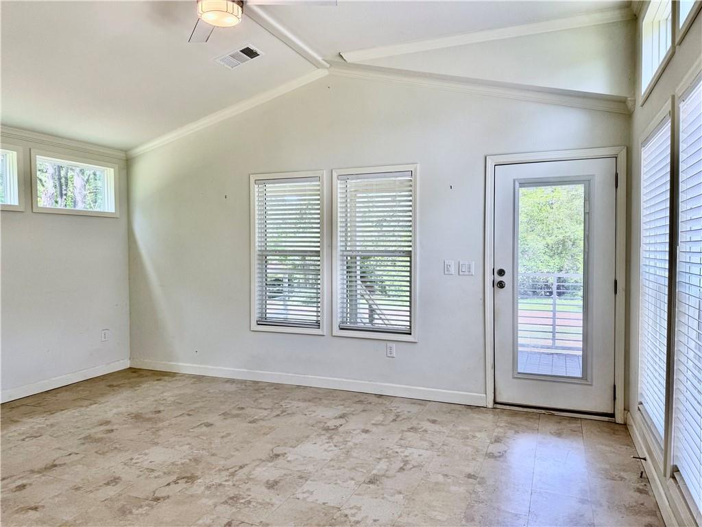 Homes for sale in Boyce, LA | 21 Cotile Dr, Boyce, LA 71409 | MLS# CN2528097