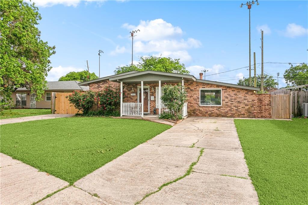 Homes for sale in Terrytown, LA | 1912 Cooper Road, Terrytown, LA 70056 | MLS# NO2528348