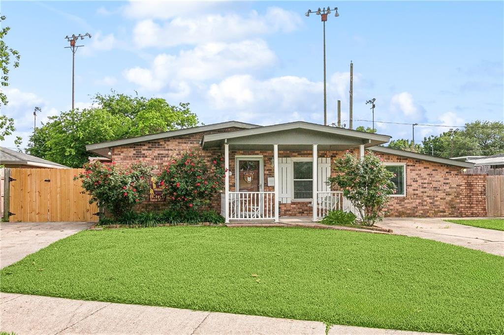 Homes for sale in Terrytown, LA | 1912 Cooper Road, Terrytown, LA 70056 | MLS# NO2528348