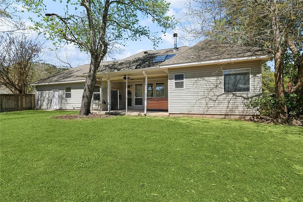 Homes for sale in Madisonville, LA | 2075 White Myrtle Street, Madisonville, LA 70447 | MLS# NO2527085