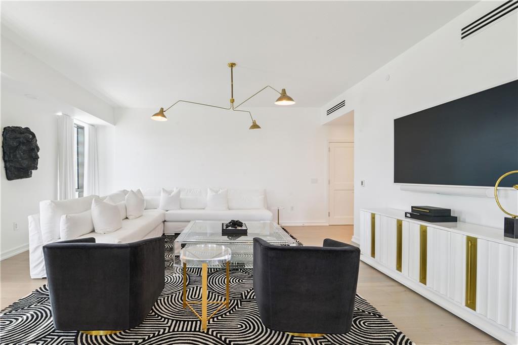 Homes for sale in New Orleans, LA | 2 Canal Street #2308, New Orleans, LA 70130 | MLS# NO2526951